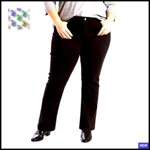 Classic Straight Jeans Vintage Retro Y2K Chic Minimal Plus Size Denim